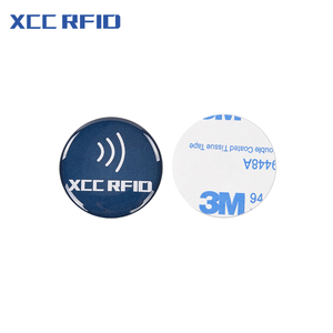 Özel baskılı NTAG 213/215/216 RFID NFC PVC kart su geçirmez silikon PET/epoksi otel anahtar ve cep telefonu sosyal medya payı etiketleri - Product Image 3