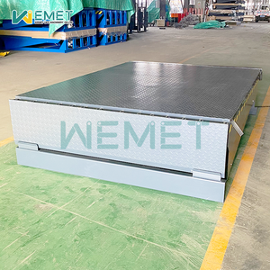 Hydraulic Telescopic Dock Ramps for Forklift Shipping <strong>Container</strong> <strong>Unloading</strong> &amp; <strong>Loading</strong> <strong>Platform</strong> for <strong>Container</strong> Plate Board Logistics - Product Image 3