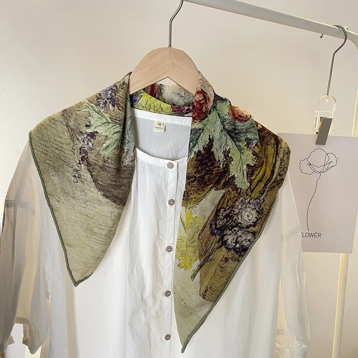 Stile francese vintage pittura a olio stampato sciarpa di lana di seta autunno e inverno caldo spesso scialle di seta quadrato all'ingrosso