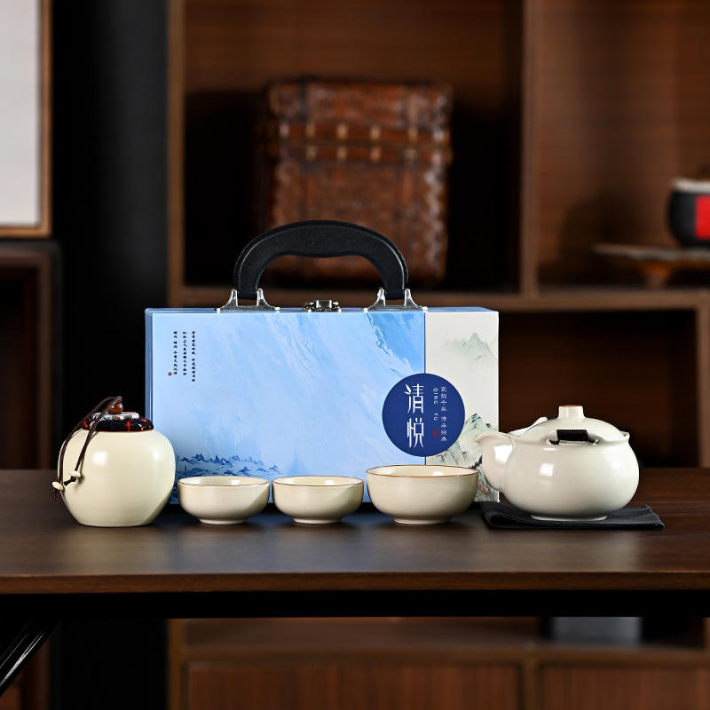 Tetera de mano Huang Ruqing Yue, en caja de madera.