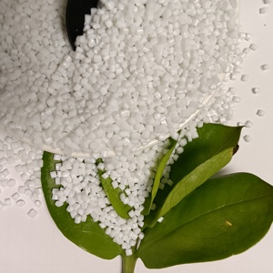 食品级薄膜吹塑级PET树脂颗粒的原始和回收PET塑料原料 - Product Image 2