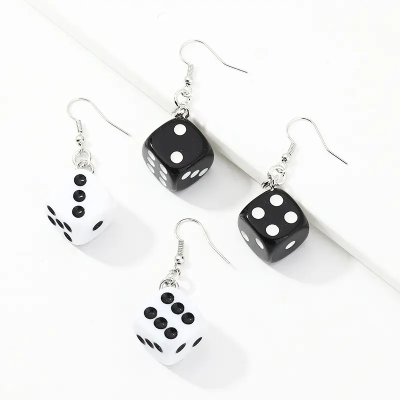 Fashion Unique Dice Earrings Vintage Black and White Plastic Dangle Earrings Chinese Majiang Jewelry