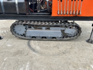 Hongrun 200 mét 325m đường kính theo dõi gắn động cơ diesel DTH nước giếng khoan quay giàn khoan với máy bơm - Product Image 6