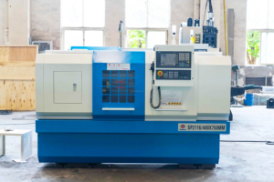 CNC210 Mini giapponese mazak di programmazione CNC Tornio da banco tornio cnc macchina in cerca di distributore SP2116