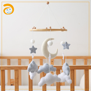 Hot <strong>Selling</strong> Woodland Baby Mobile Forest Animals Squirrel Baby Mobile Mushrooms Baby Mobile