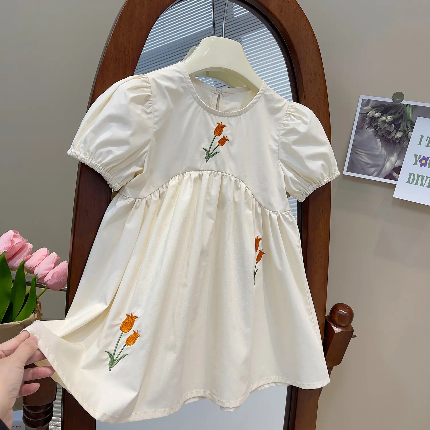 Verano niñas estilo bebé tulipán bordado puro algodón princesa falda niños puro algodón vestidos estampados