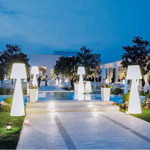 ไฟตั้งพื้น LED สำหรับไฟกลางแจ้ง16สีเปลี่ยนสีได้ทันสมัยพร้อมรีโมทคอนโทรล - Product Image 4