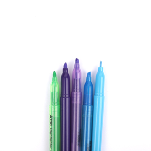Basics set di evidenziatori con punta a scalpello evidenziatori a inchiostro fluorescente, colori assortiti - Product Image 3