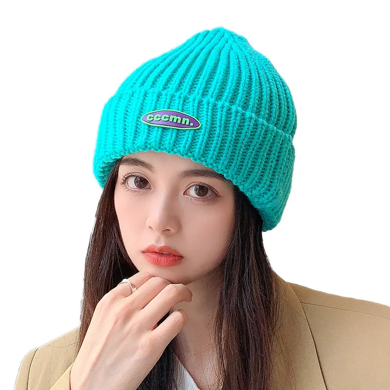 LSP86 Logo personnalisé nouveau modèle hommes femmes casquette à poignets bonnet en laine douce et ample garder au chaud hiver chapeaux en tricot colorés bonnet tête de mort