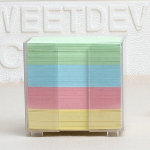 Notas de estilo Cubo de notas de papel colorido con caja de plástico para la escuela y la Oficina - Product Image 2