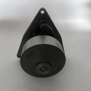 特殊设计广泛使用的柴油机零件热卖机械水泵GF-CM106 3929612带塑料盖叶轮