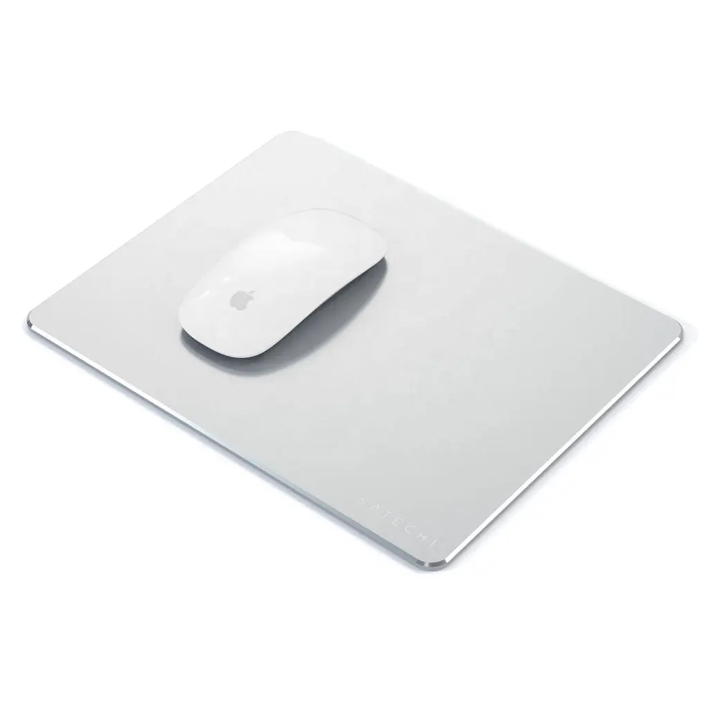 Hard Aluminium Muismat Metalen Gaming Mousepad Met Strak Precisie Oppervlak Rubber Non Slip Basis