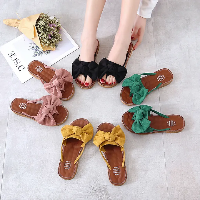 Sample available girls fashion slippers low price women's slippers