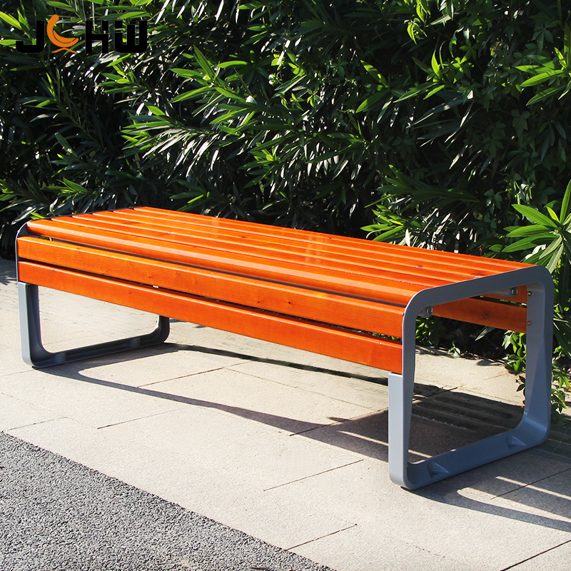 Bench 4
