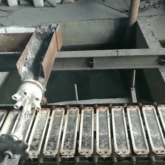Alüminyum külçe döküm makinesi