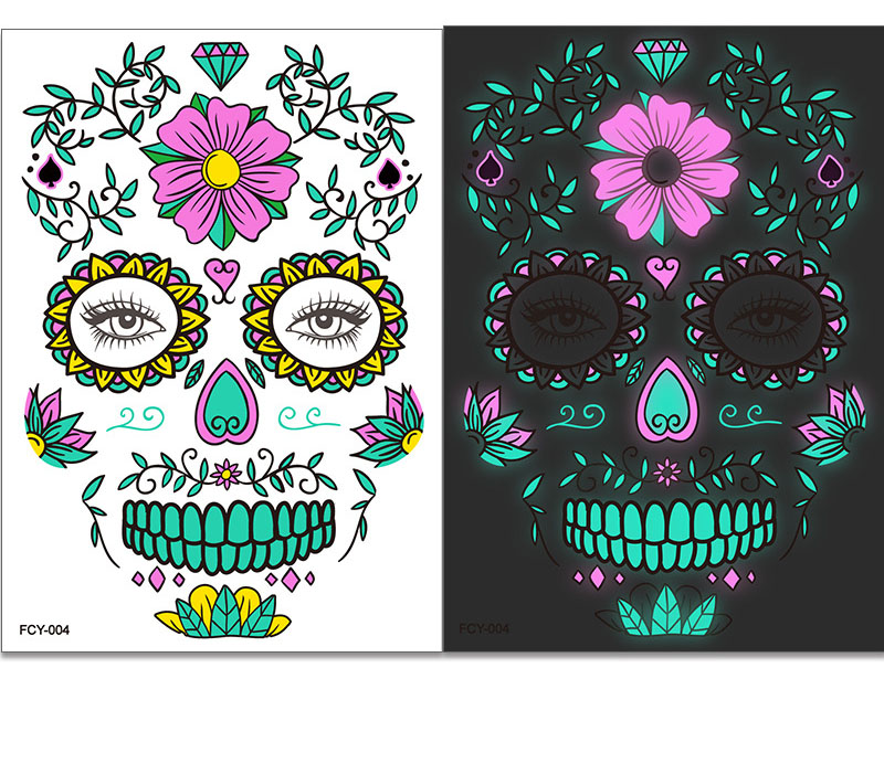 มีสีเขียวขุ่น