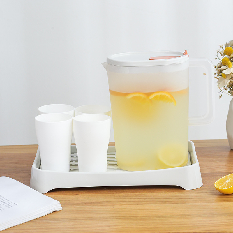 Orange Kettle +3 cups +tray
