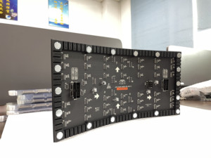 P2 P3 P2.5 P3.076 P4 P5 moduli led morbidi modulo display led morbido per interni flessibile schermo led flessibile curvo - Product Image 4