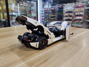ที่กำหนดเองขนาด1/18รุ่นรถเรซินรถรุ่นที่มี20ปีโรงงาน - Product Image 3