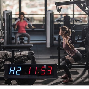 1 "LED programmier bar 12/24 Stunden Uhr Stoppuhr Countdown Countup Intervall-Fitness-Timer im Mehrfach trainings modus mit Fernbedienung