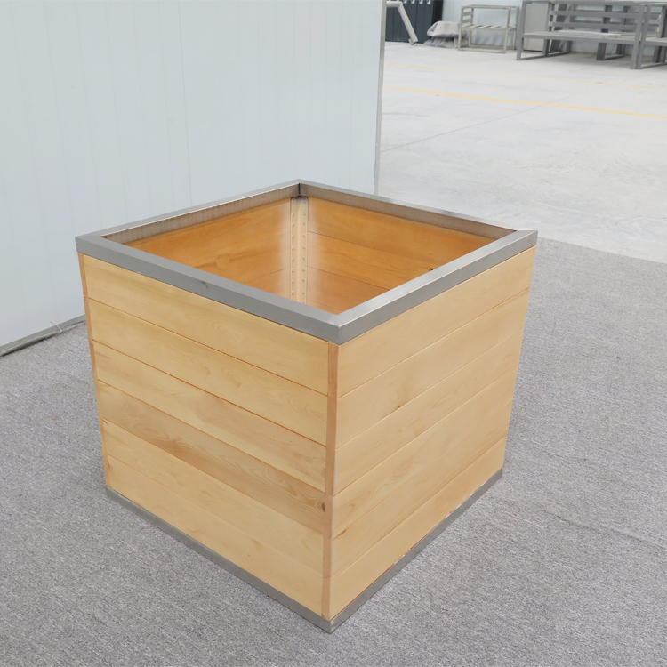 Decorative Public Garden Furniture Square Flower Pots Customized Solid Wood Planters Manufacturer