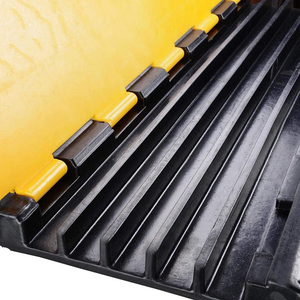 Factory <strong>Directly</strong> Sale Traffic Safety 1 2 3 4 5 Channel Cable <strong>Ramp</strong> 5 Channel Protector Rubber Humps - Product Image 4