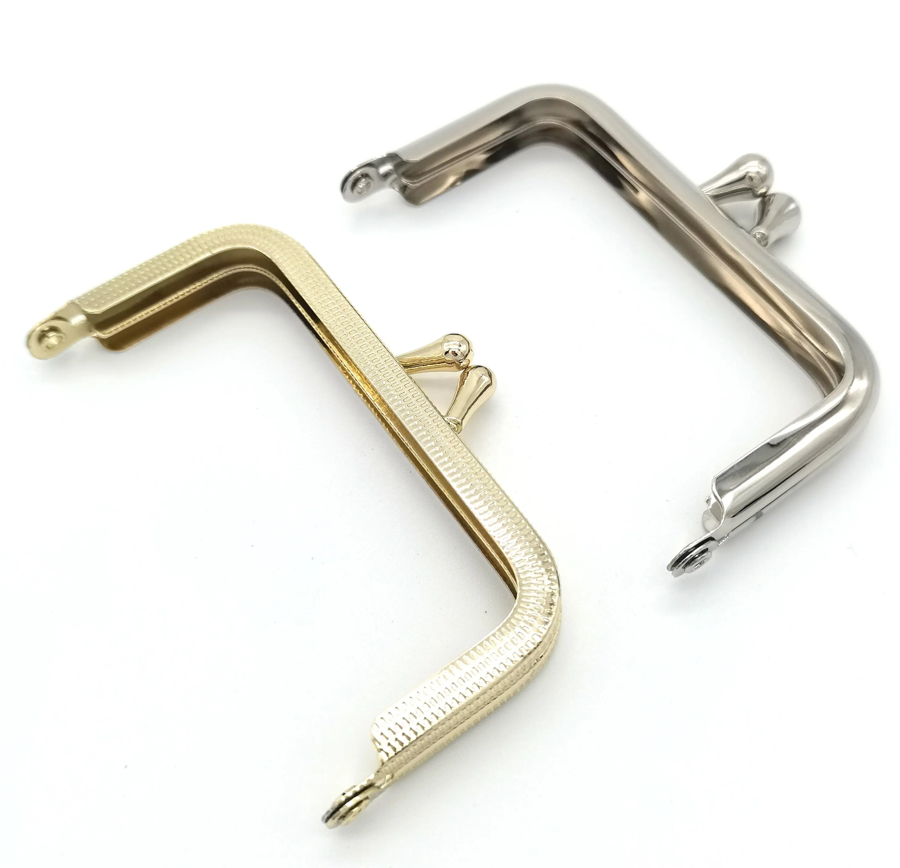 Acessórios para bolsa Metal Kiss Lock Purse Frames Embreagem De Luxo Metal Handbag Frames Para Venda