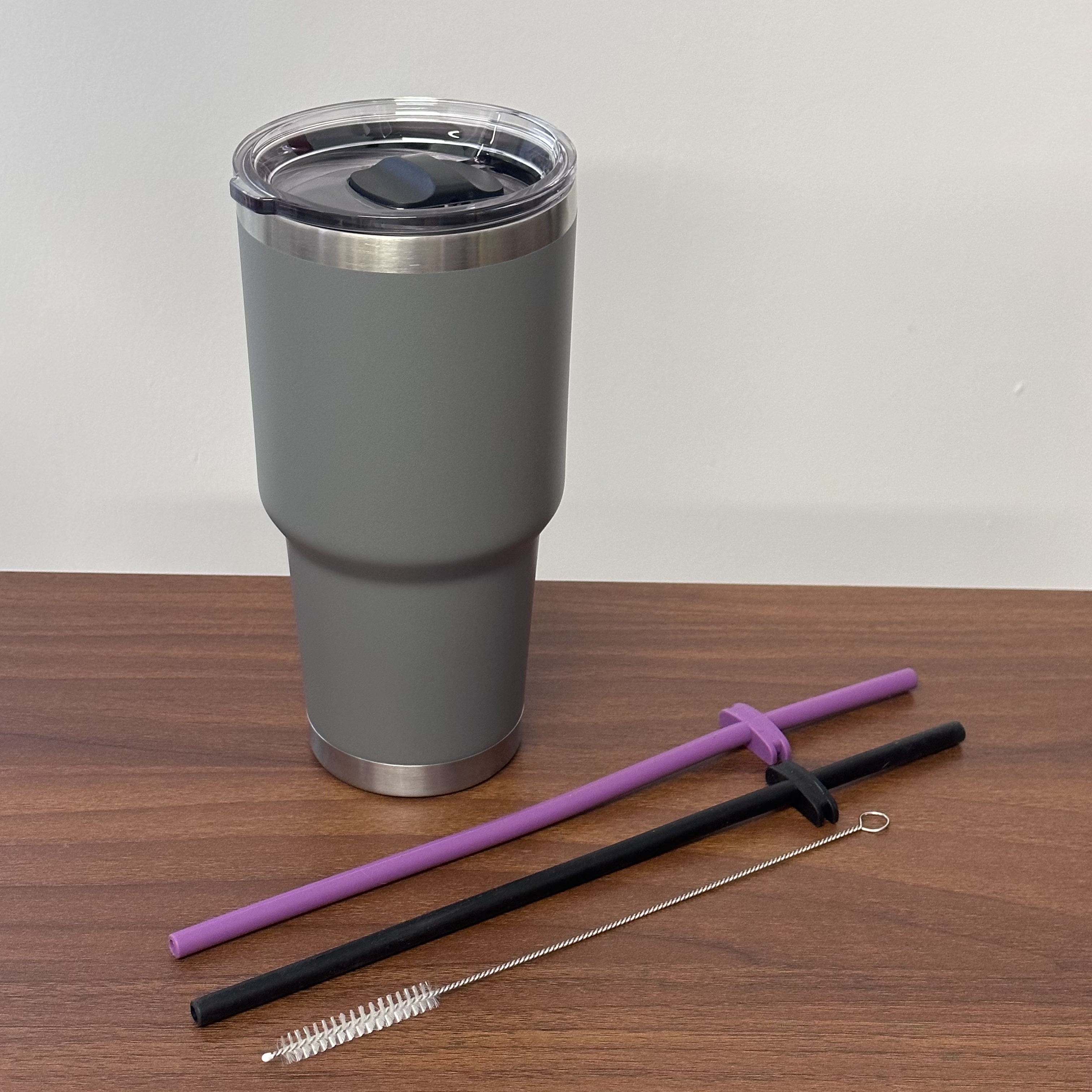 Black Straws 2pcs + Brush 1pc + 30oz Magnetic Thermos cup 1pc