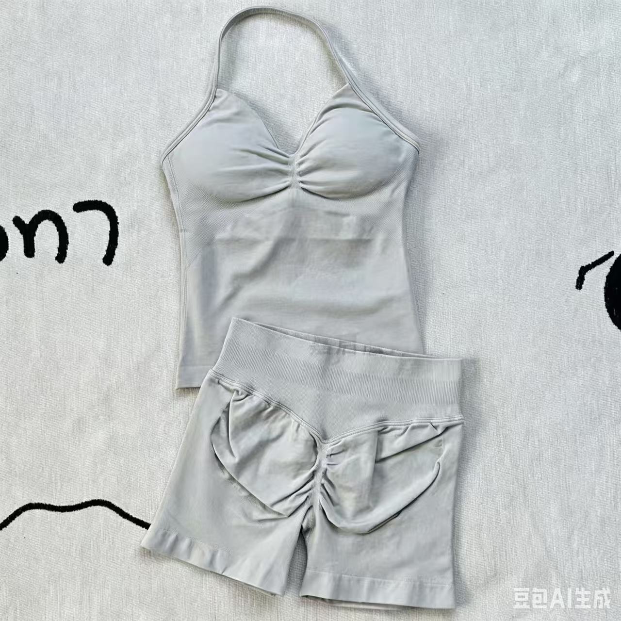 plume Beige