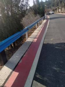 Özelleştirilmiş otoban korkuluğu otoyol bariyeri 4320*310*85*3mm trafik bariyeri mavi iki dalga ışın fiyatı otoban korkuluğu - Product Image 5