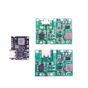 Roarkit nuovo 18650 agli ioni di litio 3.7V 4.2V scheda caricabatteria DC-DC modulo di spinta Step Up TP4056 Kit fai da te parti per arduino