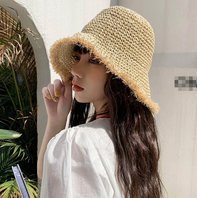 2 BEIGE