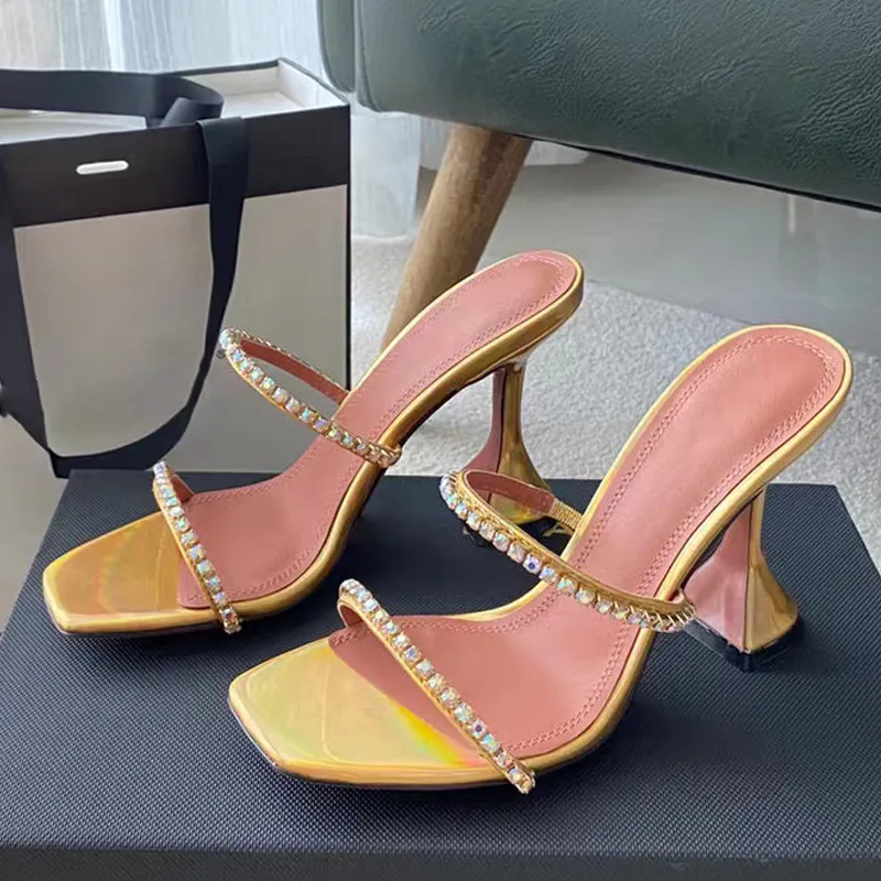 Zapatos personalizados tacones marca de lujo Sandalias de mujer Copa de cristal vestido de tacón alto Zapatos dorados con punta cuadrada zapatos de damas de moda