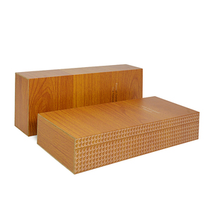 กล่องกระดาษสีเงินมันวาวพร้อมกล่องแสดงอิเล็กทรอนิกส์ใสพร้อมโลโก้ตามสั่ง - Product Image 6