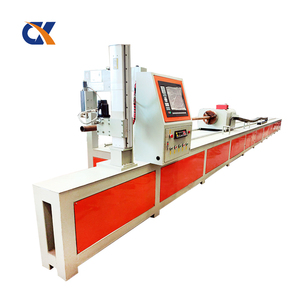 Zeit-und arbeits sparende CNC-Plasma-Rohrs chneide maschine Automatisches Laden und Entladen mit Kern motor komponente
