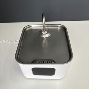 大型宠物自动饮水机3L容量带蓝光杀菌固体图案塑料充电电源 - Product Image 5