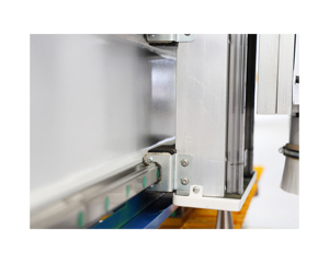Enrutador CNC multihusillo de 3 ejes multicabezal con tecnología de hoja de sierra Enrutador CNC multifuncional para carpintería - Product Image 5