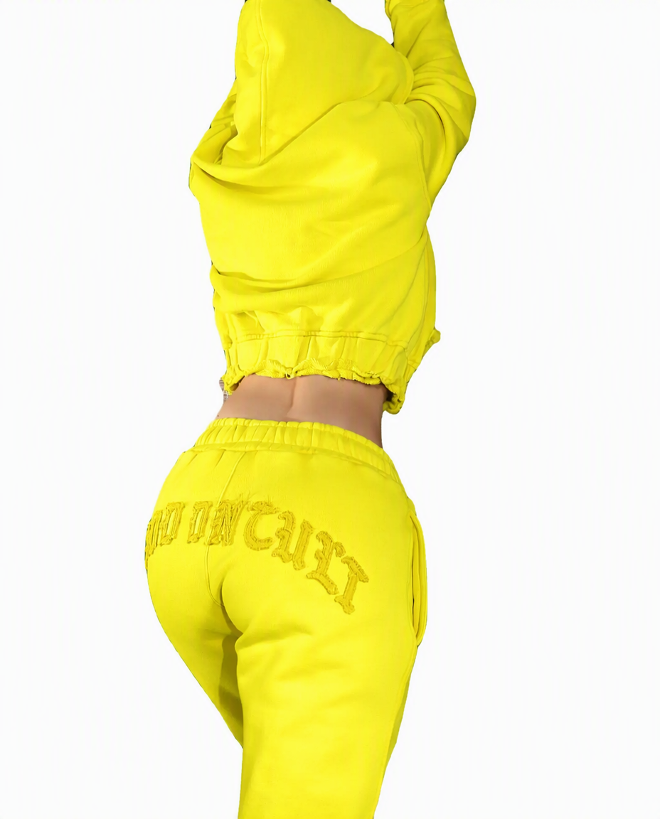 Jaune