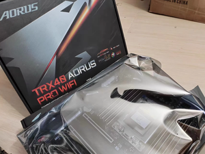 GIGABYTE TRX40 AORUS PRO WIFI Prozessor Server Motherboard der 3. Generation sTRX4 DDR4 Thread ripper Prozessor Motherboard - Product Image 4