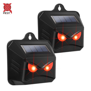 เครื่องไล่สัตว์ดวงตานักล่าพลังงานแสงอาทิตย์ไฟ LED สีแดงกะพริบ AR17 X-PEST การควบคุมศัตรูพืชและนักล่า - Product Image 1