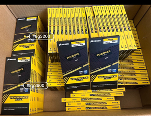 Cor-sair Vengeance 16GB DDR4 memoria de escritorio Ram Memoria de computadora de escritorio - Product Image 1