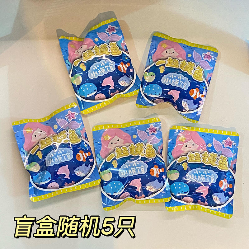 # สุ่ม 4 ชิ้น (3 ชิ้นต่อชุด)