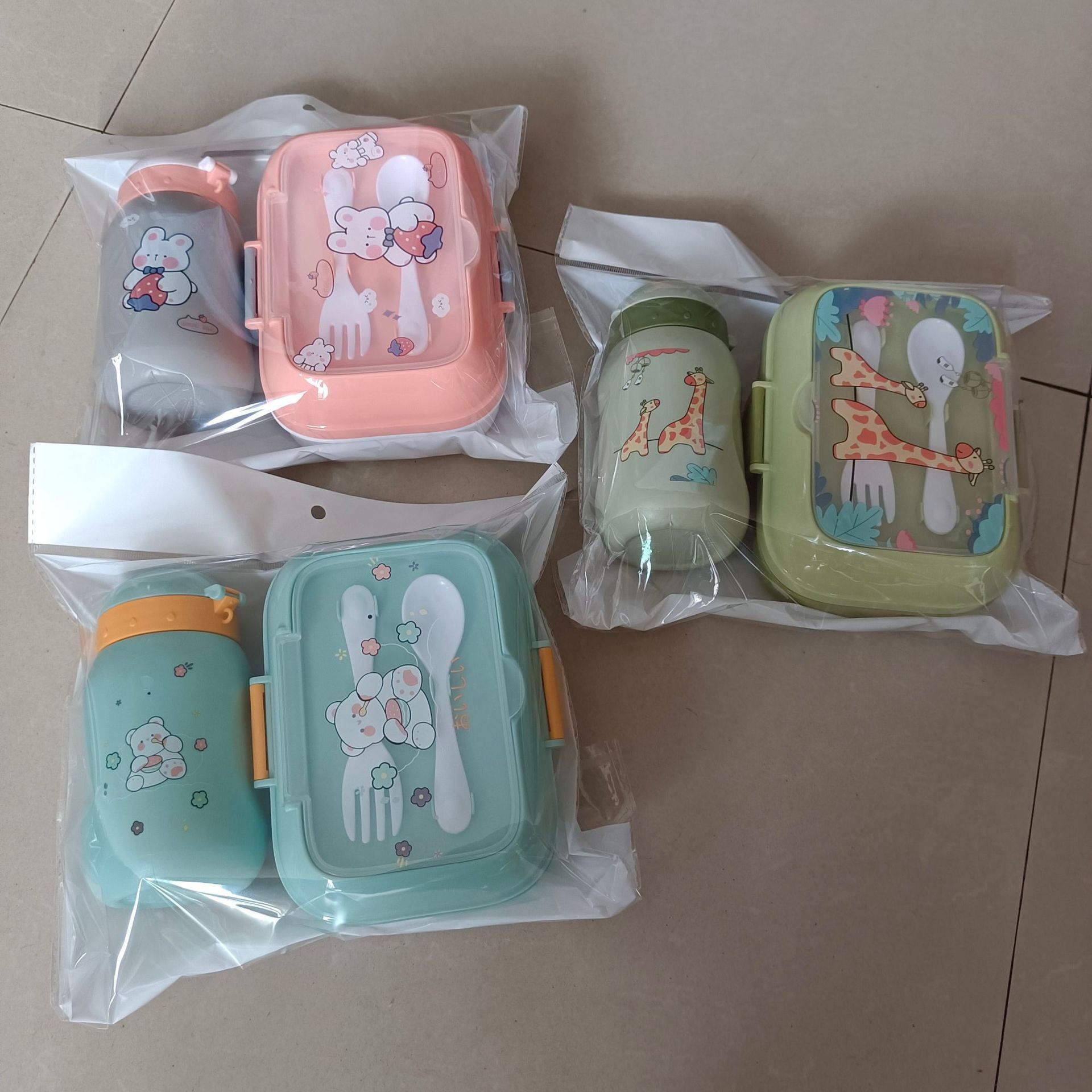 FJ-15 Lunch Box and Water Bottle Set (OPP Bag Packaging)