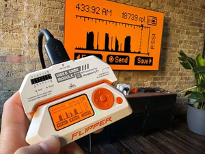 Lorida Flipper sıfır Geeks kiti açık kaynak çok amaçlı inek programlama RFID cihaz aracı Flipper sıfır cihazı