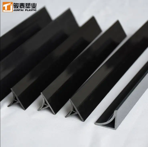 วัสดุ UPVC โปรไฟล์ Pvc ทนทานเพื่อทำหน้าต่างและประตู - Product Image 1