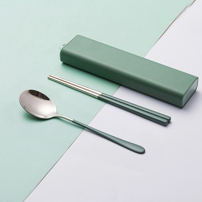 Baguettes vertes 2 pièces + cuillère + boîte