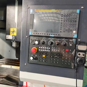 Fabrika doğrudan satış yüksek kaliteli ürün kontrol sistemi CNC freze makinesi VMC650 CNC işleme makinesi - Product Image 4