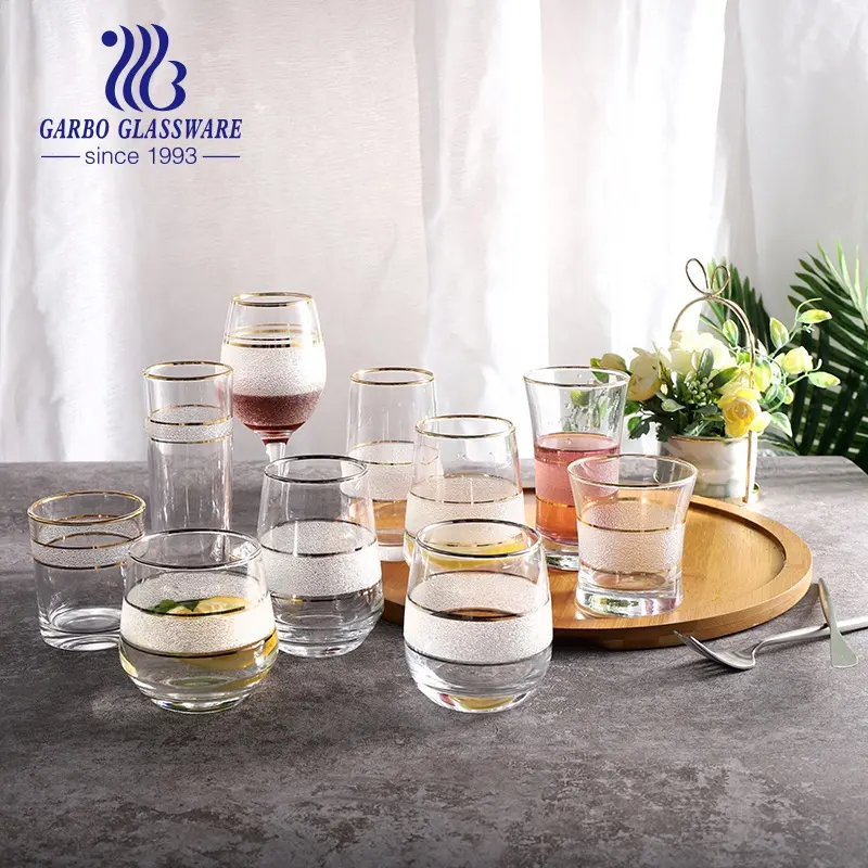 Verres en verre avec décalcomanie luxe de qualité alimentaire, pour pub, restaurant, à domicile, verres, avec décalcomanie en argent et bord doré pour service de boissons alcoolisées