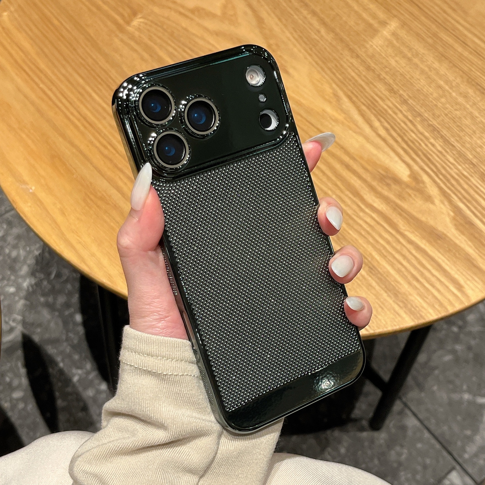 Verde oscuro