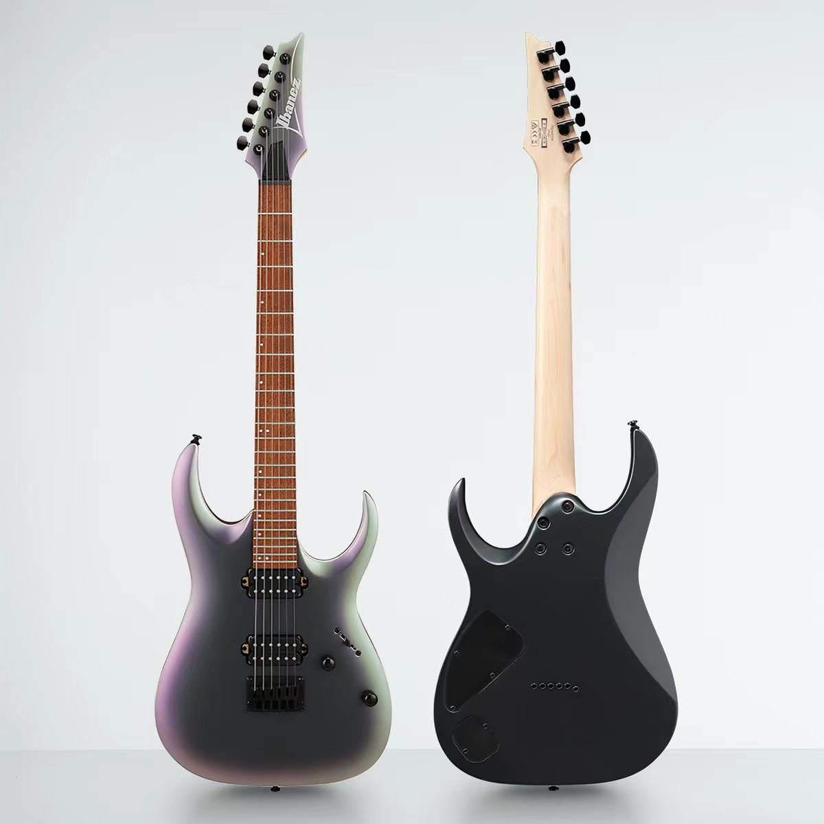 Morado oscuro